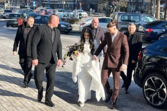 a dat unda verde pentru transfer italienii au aflat ce a facut radu dragusin chiar in ziua nuntii 697759271638b