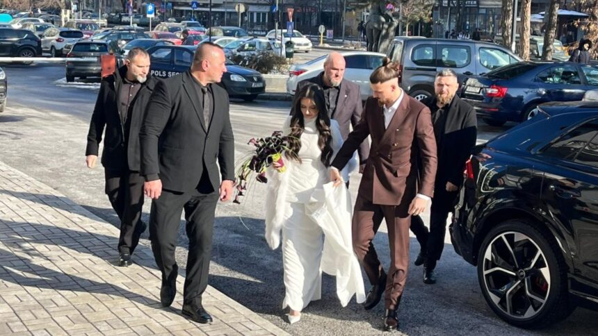 a dat unda verde pentru transfer italienii au aflat ce a facut radu dragusin chiar in ziua nuntii 697759271638b