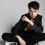 alfie williams on 28 years later the bone temple learning from ralph fiennes and teen stardom ive gotta remember where i come from 6966c02f385d5