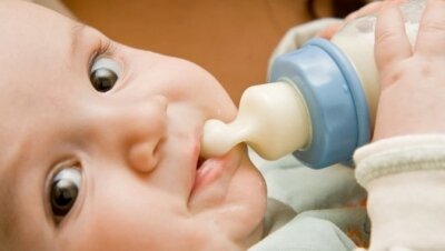 ancheta de amploare in franta dupa decesele a doi bebelusi care au consumat formule de lapte praf retrase de pe piata 6973c57288ede