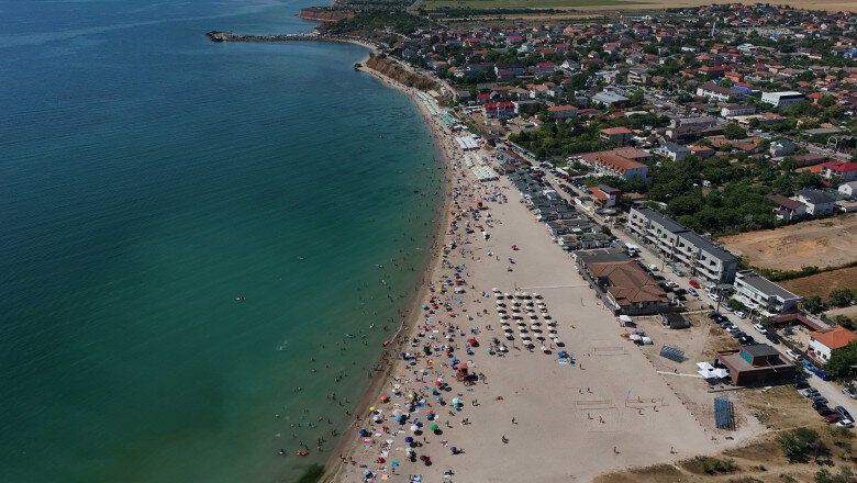 ccr discuta astazi sesizarea lui nicusor dan privind utilizarea plajei marii negre 6970984c27a49