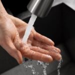 cmteb a explicat de ce lipsa apei calde nu se regaseste in costurile de intretinere reactii acide ale bucurestenilor au fost acide dupa postarea companiei 6972071604648