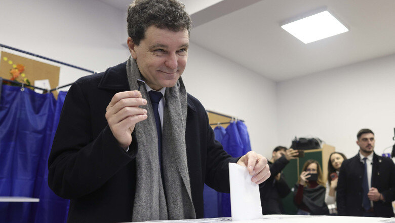 cum defineste nicusor dan fericirea bucuria de a fi parte dintr o constructie mai mare decat tine 6974a180a8c00