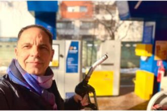 dan negru se revolta din cauza scumpirilor la carburnati romania nu este o tara este o afacere 696b90fc41caa