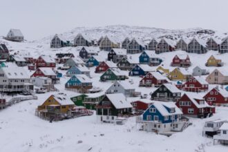 danemarca riposteaza si trimite in groenlanda un comando special acesta va pregati suplimentarea efectivelor militare pe teritoriul mult ravnit de trump 6967bb286ccc0