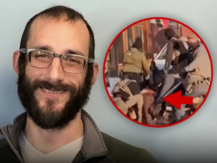 doctor claims he tried to save alex prettis life after shooting 6977b81f86b8e