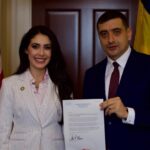 dovada zdrobitoare ca george simion s a intalnit cu oameni apropiati lui donald trump cum a laudat o presedintele pe congresmena care l a primit pe liderul aur video 6979354eeb7a8