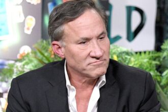 dr terry dubrow sued by former patient for alleged negligence 697295731a574