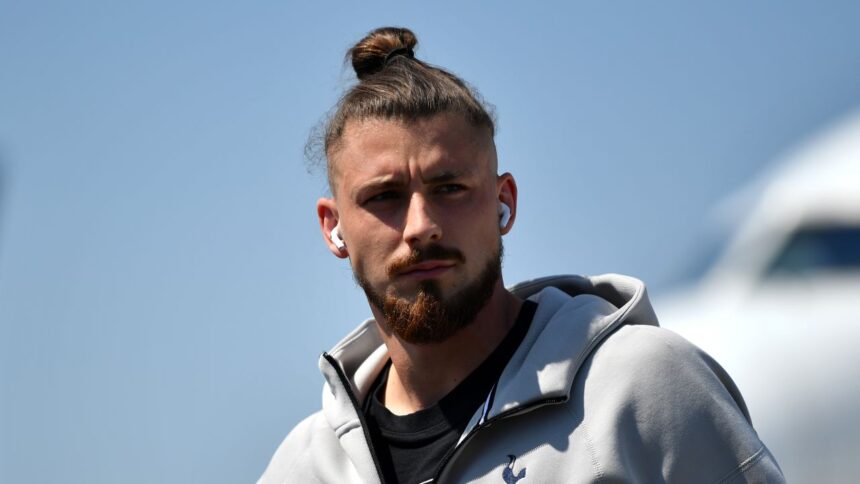 dragusin salariu taiat anunt tare neplacut pentru internationalul roman 695eb3f1dff72