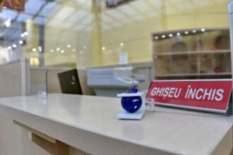 dubla umilinta pentru oradeni fostul primar bolojan i a pricopsit cu o majorare uriasa de taxe iar primaria sta cu ghiseele inchise pana la jumatatea lunii 695e0678c5918