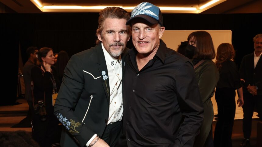 ethan hawke and woody harrelson swap robert redford stories at sundance i wet myself 6975390175efc