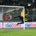 exclusiv portarul romano italian care a jucat la juventus torino si bari transfer definitiv in romania 6960f7ee838cf