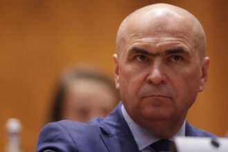 exclusiv seful guvernului despre concedieri la stat in 2026 directori din companii si au blindat posturile 6973d9f64627a