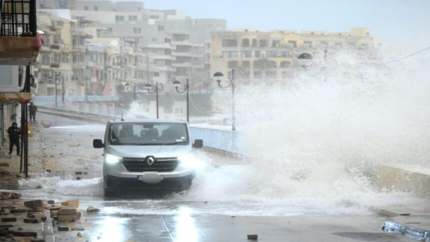 furtuna harry a lovit malta zboruri deviate drumuri blocate si pagube semnificative provocate de vantul puternic de peste 100 km h foto video 6970ac322695d