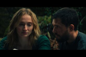 game of thrones stars sophie turner and kit harington reunite as love interests in new the dreadful trailer 69693aee9cd07