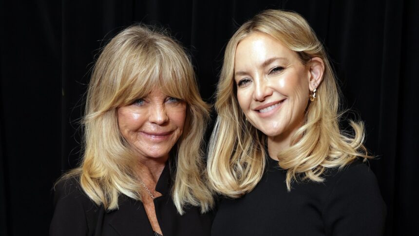 goldie hawn says she doesnt know where stars are anymore calls kate hudson one of the few real movie stars left 6968047bae02f