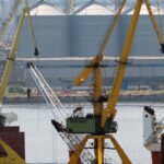 litigiu de munca amplu la portul constanta una dintre companiile importante data in judecata de sindicat si 22 de angajati 6970926017b02