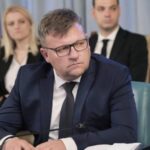 marius budai atac la adresa lui bolojan dupa comparatiile premierului intre taxele din romania si cele din europa canta fals 697715c4b5dc7