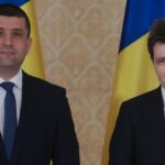 nicusor dan de rasul europei dupa ce a ramas blocat in paris ministrul apararii nicio explicatie dupa scandalul blocarii presedintelui 695f5ccc41ba4