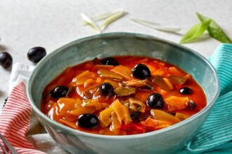 praz cu masline o reteta inedita perfecta dupa mesele de sarbatori 6960e42c8f86e