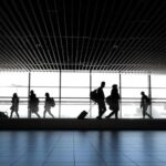 scena macabra pe un aeroport din tenerife un batran de 80 de ani a incercat sa se imbarce cu sotia moarta asezata intr un scaun cu rotile 696647ac1de88