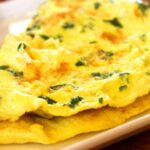 secretul celei mai pufoase omlete ce trebuie sa pui in ea pentru a te bucura de cel mai gustos mic dejun 6977144d58d1c