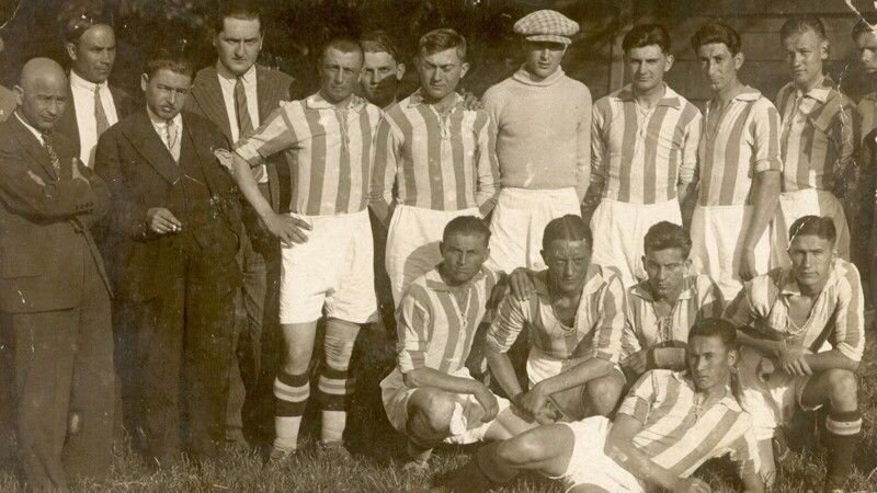 special cum arata fotbalul romanesc in 1924 acum 100 de ani chinezul era campioana vedeta era ronay si dinamo se numea inca maccabi 6978542f07c5e