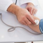 taierea primei zile de concediu medical loveste pacientii cronici si oncologici scrisoare deschisa catre bolojan nu e o corectie e painea pe o saptamana 695e01e953744