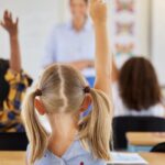 ultima zi de vacanta elevii revin joi in banci cand va avea loc urmatoarea vacanta 695e563695581