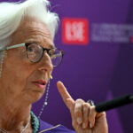 ultimul act al celei care se autointituleaza doamna criza a europei christine lagarde vom trai intr o lume fragmentata 696273dbdad45