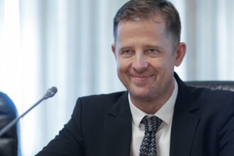 un lider pnl cere public mai multi bani de la guvern inaintea sedintei cu bolojan administratia locala trebuie sa aiba resurse 6977a114459e9