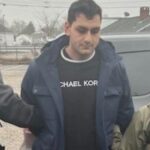 un roman a fost saltat de temuta agentie ice din sua compatriotul este acuzat de infractiuni grave 6968fd4f1394f