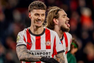 veste mare pentru dennis man inainte de psv bayern munchen anuntul olandezilor 6978d86f10a3b