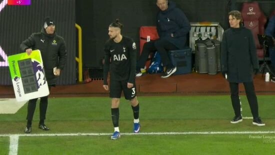 video exclusiv burnley tottenham 2 2 pe voyo radu dragusin a intrat pe final 6975344c80704