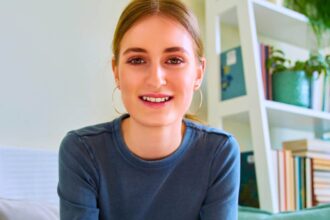 11 subtle signs you raised the kind of woman you hoped your daughter would be 69a30bb72cb57