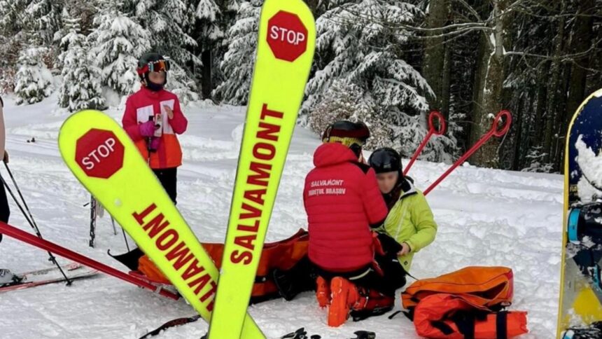 93 de apeluri in 24 de ore zeci de turisti recuperati de pe munte au ajuns la spital dupa interventiile salvamont 69886906300af