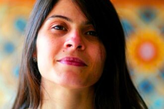 adult children who feel guilty saying no to their parents usually have these 11 traits 698cf698d4c80