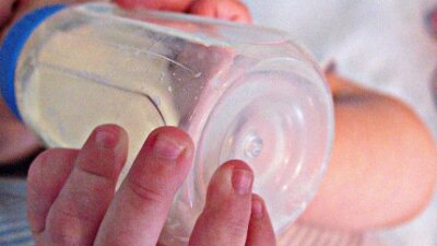 alerta pentru parinti doua loturi de lapte praf pentru bebelusi retrase din magazine risc urias de toxiinfectie alimentara 6982ffcb04b47