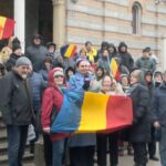 alexandra pacuraru alaturi de romanii care au ajuns sa se simta straini in propria tara oamenii vor turul doi inapoi video 69942ba08b370