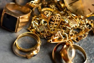 ancheta la braila perchezitii intr un dosar de evaziune fiscala si contrabanda cu bijuterii prejudiciu de peste 15 milioane de lei 6980c9d785f9a