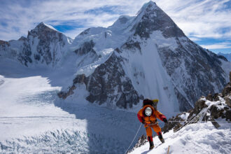 apple lands sundance mountain climbing doc the last first winter k2 69850578a22c3