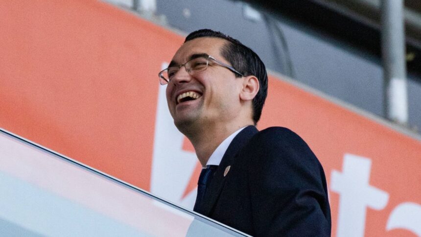 asul din maneca al lui burleanu optiunea surpriza a frf daca lucescu se da la o parte 69833dfbed996