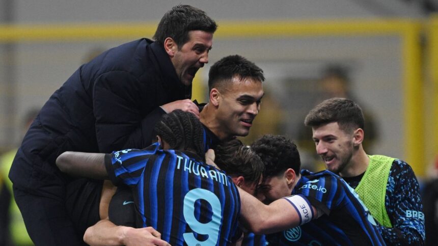 barcelona sparge banca peste 80 000 000 de euro pentru starul lui cristi chivu 69971120aade3