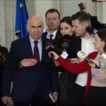 bolojan sfideaza din nou presa si refuza sa dea explicatii va rog sa fiti politicosi video 698b154127ab7