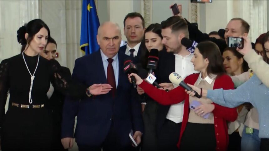 bolojan sfideaza din nou presa si refuza sa dea explicatii va rog sa fiti politicosi video 698b154127ab7