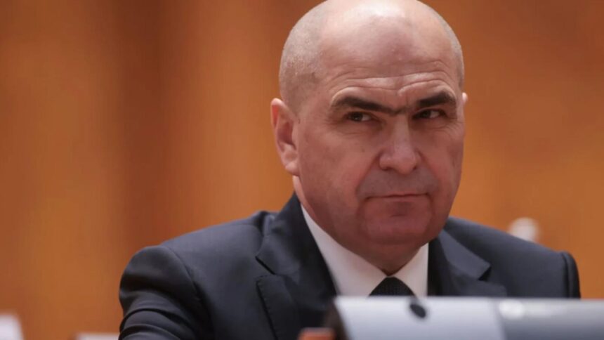 bolojan taie sporurile militarilor si profesorilor ordonanta trenulet incepe sa i loveasca pe bugetari primii fluturasi cu veniturile ciuntite 698cd3bff233f