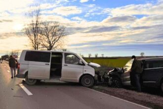 carambol de proportii in bihor opt persoane ranite traficul paralizat 698ca045652c9