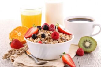 care este ora ideala pentru a lua micul dejun ce impact poate avea asupra sanatatii 69834333e98bd