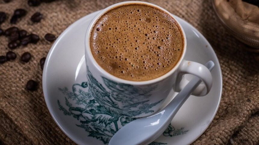 consumul zilnic de cofeina ar proteja creierul ce arata cel mai recent studiu 698adbf28b1df