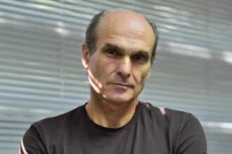 cristian tudor popescu atac frontal la nicusor dan pe tema participarii la consiliul pentru pace 699358b318823